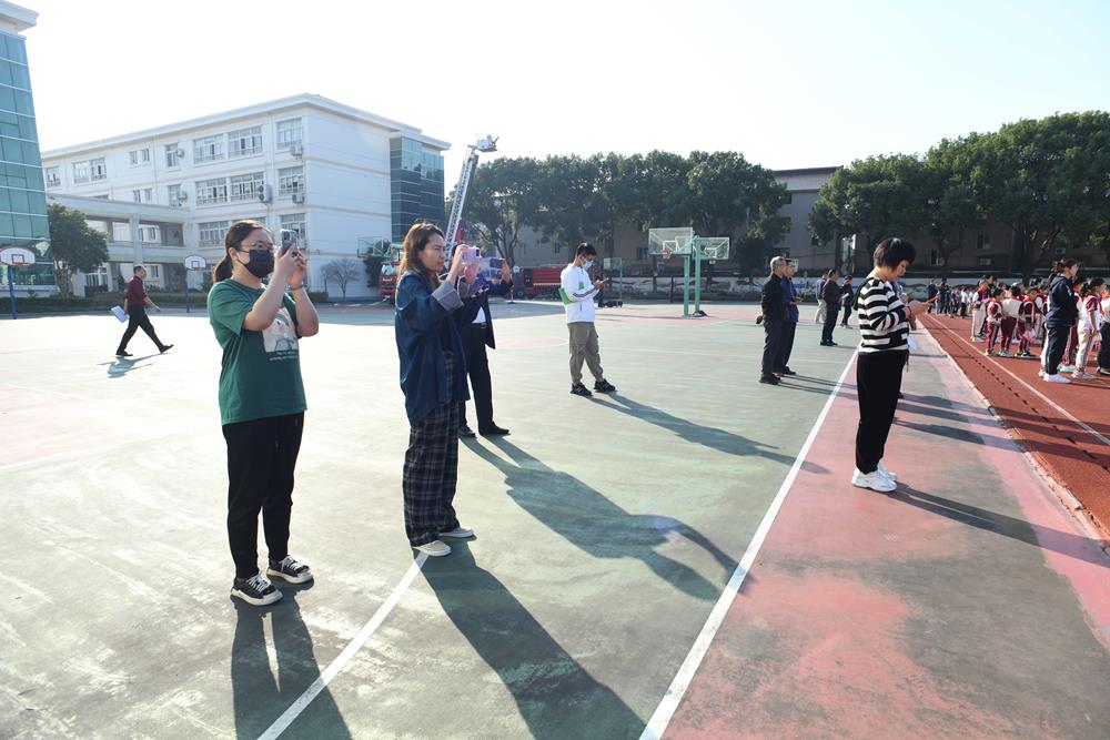 17031df096564eab8d8e320cf54310fb.JPG